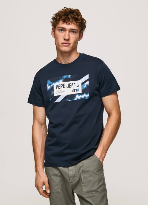 dulwich_playera_con_estampado_de_bandera_pepe_jeans_06x4956_hombres.jpg dulwich playera con estampado de bandera Pepe Jeans 06X4956 hombres - Imagen 1
