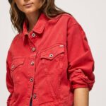 estudio rojo chamarra de mezclilla regular fit Pepe Jeans 06X4141 mujer