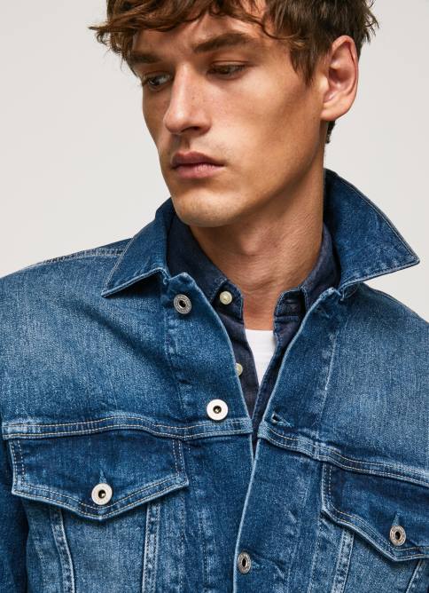 mezclilla chamarra de mezclilla con corte estándar Pepe Jeans 06X4831 hombres - Imagen 3