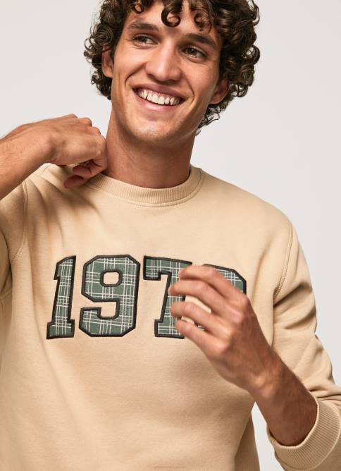 piedra_sueter_con_logo_1973_pepe_jeans_06x4889_hombres.jpg piedra suéter con logo 1973 Pepe Jeans 06X4889 hombres - Imagen 1